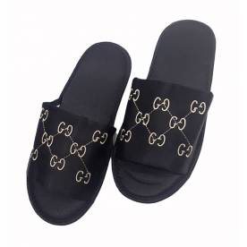 Женские тапочки Gucci